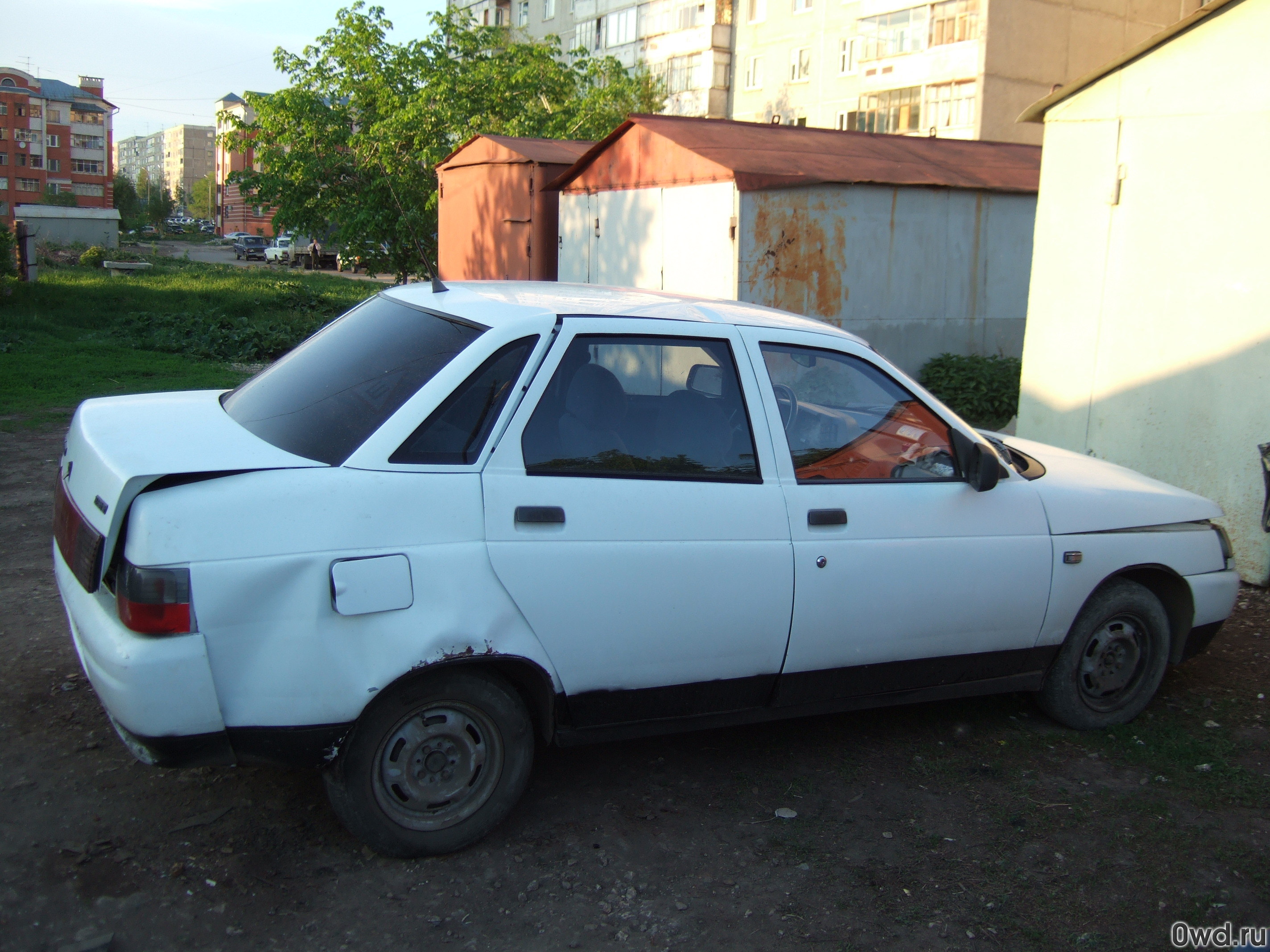 Битый автомобиль LADA (ВАЗ) 2110 (1999) в Саранске